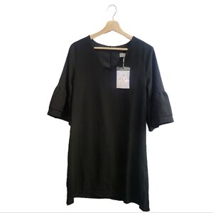 NWT BELONGSCI Black V-neck Bell Sleeve Shift Dress Mini Length Size M